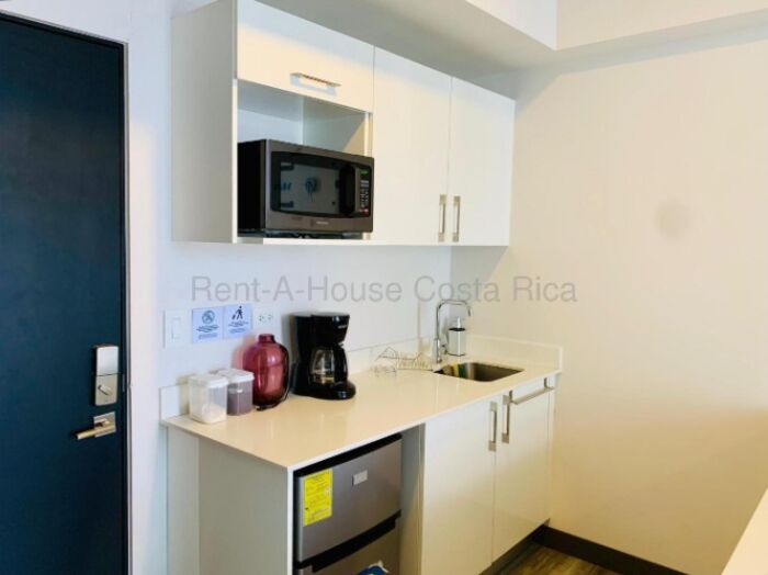 Venta de Apartamento Amueblado en Secrt Sabana #27-165 GS en Mata Redonda, San José — $153,000