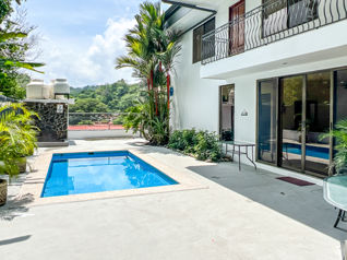 Venta de Casa de Inversión Vacacional en Punta Leona en Tárcoles, Garabito, Puntarenas — $350,000 - Foto 2 de 43