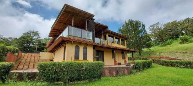 Venta de Casa en Moravia, San José.  en San Jerónimo, Moravia, San José — $450,000