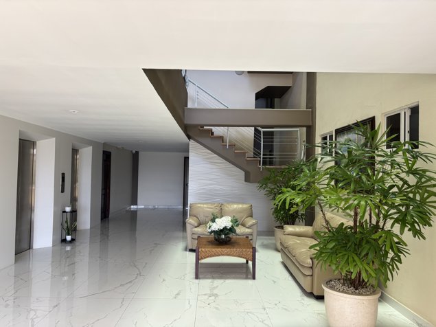 ALQUILER / Encantador Apartamento Condominio, San Rafael de Escazú en Escazú, San José — $1,700 - Foto 2 de 29
