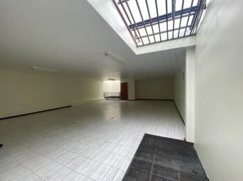 Alquiler de Local Comercial en Tibás, San José. RAH 25-1736 en San Juan, Tibás, San José — $1,000 - Foto 5 de 14