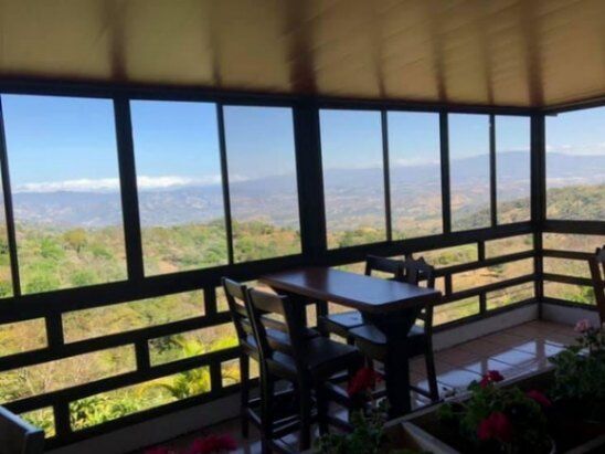 Venta de Casa en Puriscal-Santiago, San José. RAH 27-63 en Santiago, Puriscal, San José — ₡ 180 000 000