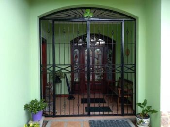 🏡 Hermosa Casa en Venta en Moravia 🌟 in San Vicente, Moravia, San José — $618,000 - Photo 4 of 51
