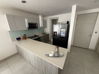 Alquiler de Casa en Condominio Arboleda / Belén, Heredia en La Ribera, Belén, Heredia — 1 200 000 ₡ - Foto 2 de 15