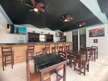 Venta de Hotel en Garabito, Puntarenas.  en Jacó, Garabito, Puntarenas — $1,800,000 - Foto 4 de 10