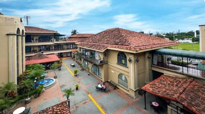 ALQUILER DE OFICINA, SAN JOSÉ, ESCAZÚ, SAN RAFAEL in San Rafael, Escazú, San José — $1,085