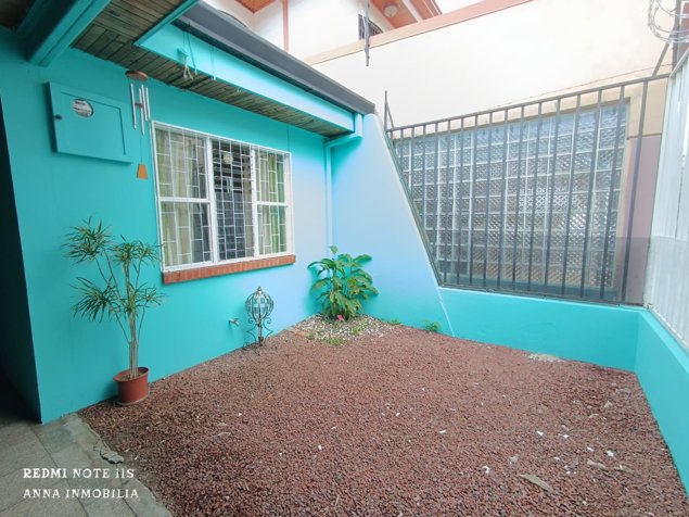 Casa  en Loma Verde cerca de Momentum Pinares –  ₡77 millones in Tres Ríos, La Unión, Cartago — ₡ 77 000 000 - Photo 2 of 13