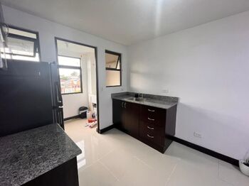Venta de Apartamento en Hatillo, San José. RAH 26-836	 en Hatillo, San José — $89,300 - Foto 4 de 18