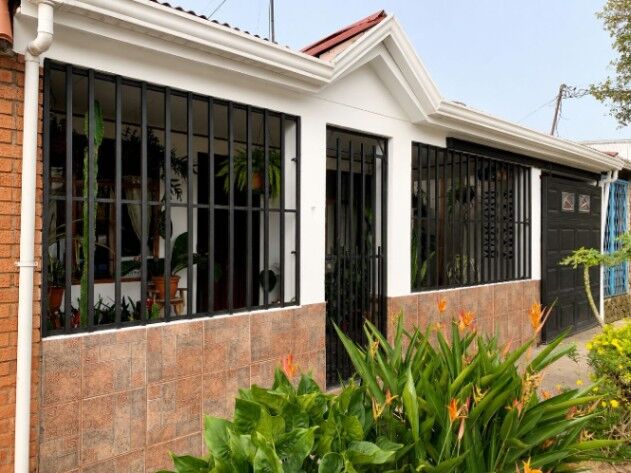 Casa en Venta Paraiso in Llanos de Santa Lucía, Paraíso, Cartago — ₡ 52 000 000