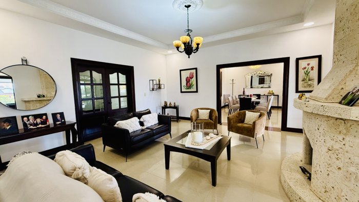Venta Casa Independiente en San Miguel de Santo Domingo de Heredia in San Miguel, Santo Domingo, Heredia — $900,000