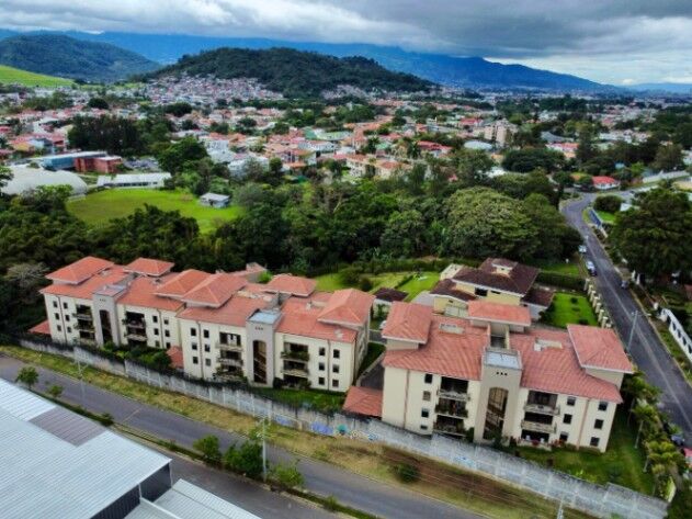 Se alquila apartamento amueblado en Sanchez Curridabat 26-828 in Sánchez, Curridabat, San José — $2,000