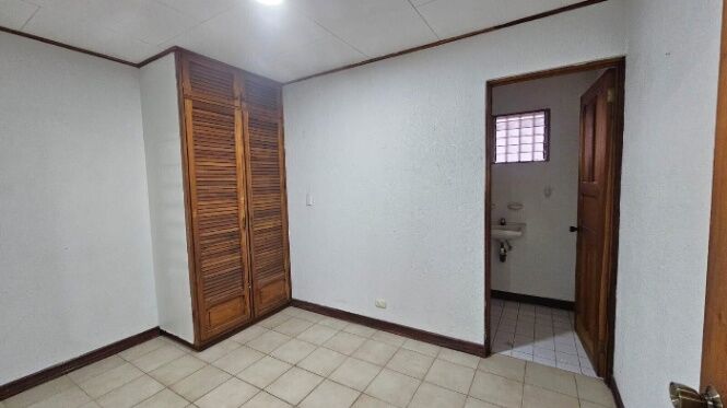 Alquiler de Casa en Freses, Curridabat. RAH 26-240 in Granadilla, Curridabat, San José — $2,200
