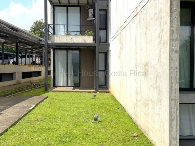 🏡 ¡APARTAMENTO EN VENTA EN CONDOMINIO QALMA! EL COYOL ALAJUELA en Alajuela — $220,000 - Foto 3 de 35