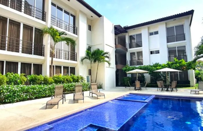 Apartamento en venta Playa Herradura en Jacó, Garabito, Puntarenas — $290,000