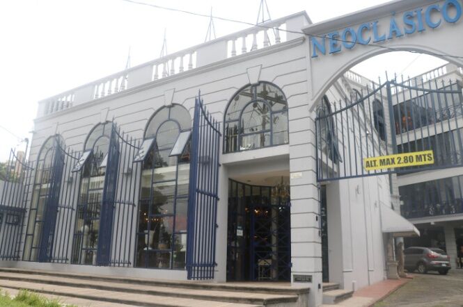 Edificio comercial en venta en Escazú, diseño neoclásico único #26-1263 GS en Escazú, San José — $1,900,000