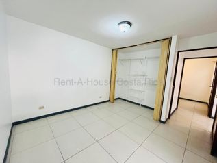 Venta de Apartamento en San Fco de Dos Ríos, San José. RAH 26-2104 in San Francisco de Dos Ríos, San José — $107,500 - Photo 5 of 6