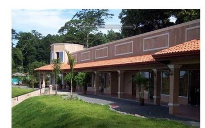 Commercial Building Limon near Moin in Limón — $175,000 - Photo 2 of 9