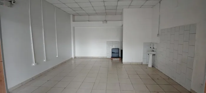 ALQUILER DE LOCAL, HEREDIA, LAGUNILLA, CENTRO COMERCIAL LAGUNILLAS en Heredia — $1,400 - Foto 3 de 5