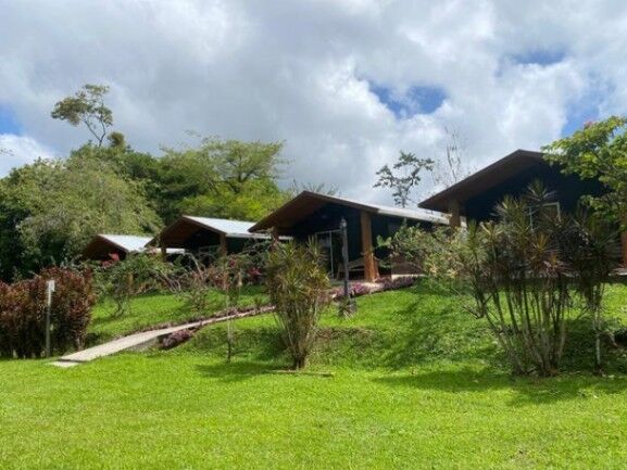 Se vende amplio hotel con 9 hectáreas de lote en San Ramon Alajuela 24-671 en Peñas Blancas, San Ramón, Alajuela — $7,278,000