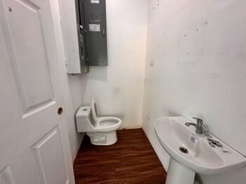 Alquiler de Local Comercial en Goicoechea / Mls. 26-438 OFC JB in San Francisco, Goicoechea, San José — $1,074 - Photo 5 of 5