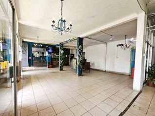 Hotel en Venta en La Fortuna en La Fortuna, San Carlos, Alajuela — $2,550,000 - Foto 4 de 40
