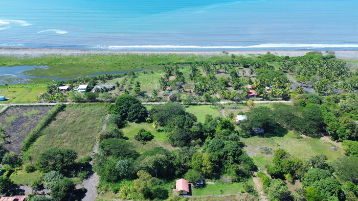 Oportunidad Única: Terreno de 10,000 m² en Guacalillo, Tárcoles in Tárcoles, Garabito, Puntarenas — ₡ 40 000 000