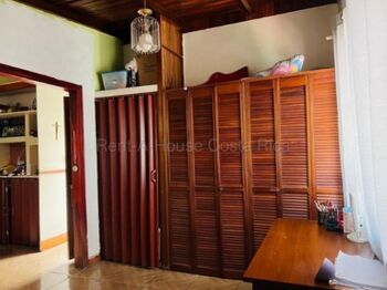 Venta de Casa + APTO en San Isidro de Heredia. RAH 26-2204 en San Francisco, San Isidro, Heredia — 130 000 000 ₡ - Foto 5 de 18