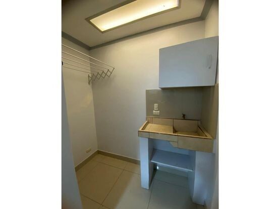 ALQUILER DE APARTAMENTO, SAN JOSÉ, SABANA OESTE, CONTIGUO A UCIMED in Carmen, San José — $800