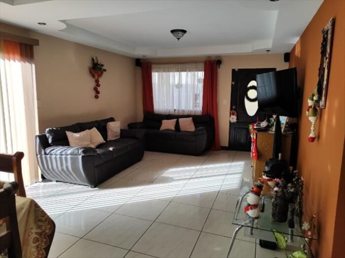 ESPECTACULAR CASA EN TARAS DE CARTAGO.  en San Nicolás, Cartago — ₡ 115 000 000