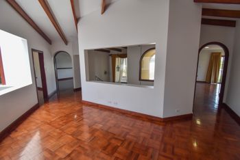 Casa de 6 Habitaciones + Oficina en Los Laureles en San Rafael, Escazú, San José — $5,000 - Foto 4 de 37