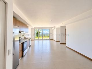 Venta de Apartamento en Jaco 27-1082 in Jacó, Garabito, Puntarenas — $285,000 - Photo 4 of 14