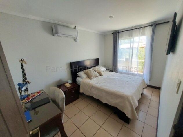 Venta de Casa en Piedades de Santa Ana. RAH 26-1539 en Piedades, Santa Ana, San José — ₡ 57 000 000