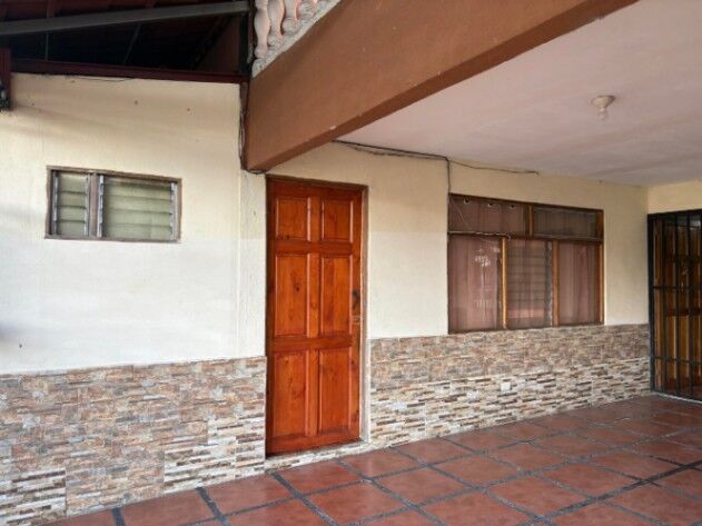 Venta de Excelente Casa en Goicoechea, San José / JB OFC Mls. 25-1142 en Ipís, Goicoechea, San José — $590,000