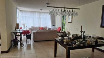 Venta de Apartamento en Escazú-San Rafael. RAH 26-2111 en San Rafael, Escazú, San José — $290,000 - Foto 5 de 17