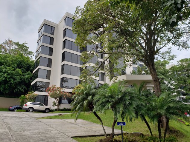 Venta de Apartamento en Escazú in San Rafael, Escazú, San José — $328,000