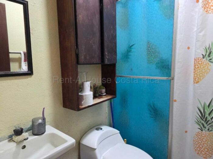 Casa cartago Cntro cerca del INA en Occidental, Cartago — ₡ 50 000 000