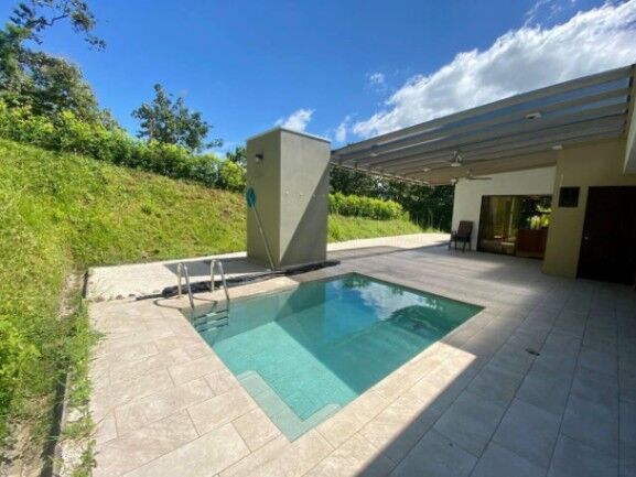 MLS-25-214 LS VENTA CASA OROTINA ALAJUELA en Orotina, Alajuela — $210,000