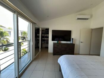 CASA EN VENTA, LOMAS DE SANTA ANA, $190.000 COD#25-487 en Santa Ana, San José — $190 - Foto 4 de 8