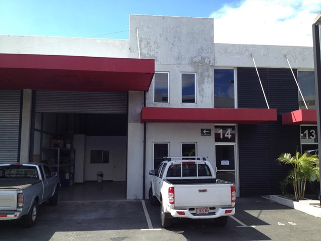 Bodega con inquilino en Condominio cerca del Aeropuerto en Río Segundo, Alajuela — $245,000