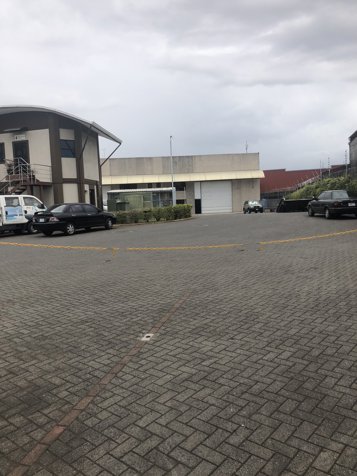 BODEGA CON INQUILINO PARA INVERSIONISTAS en Pará, Santo Domingo, Heredia — $555,500 - Foto 3 de 11
