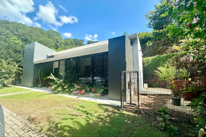 Se vende casa nueva en residencial, Santa Eulalia, Atenas (FAU) in Santa Eulalia, Atenas, Alajuela — $230,000