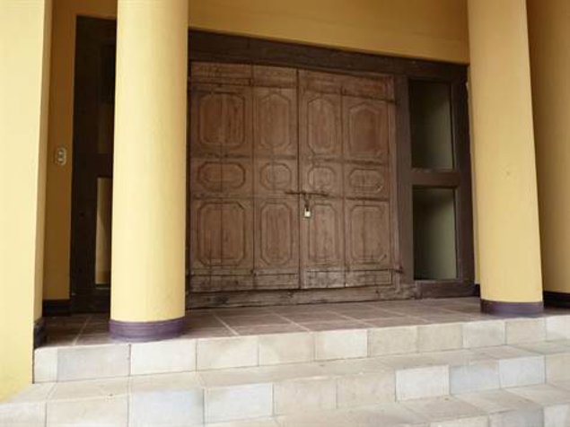 Grande casa & rancho/piscina estilo colonial in Atenas, Alajuela — $1,500,000 - Photo 2 of 20