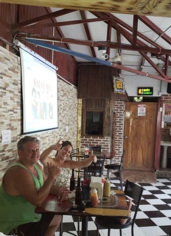 VENDO Bar-Restaurante en Bratsi, Talamanca, Limón en Bratsi, Talamanca, Limón — $450,000 - Foto 2 de 15