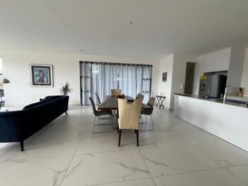 Venta de Casa en San Antonio de Escazú. RAH 26-353 PRECIO REBAJADO in San Antonio, Escazú, San José — $410,000 - Photo 5 of 6