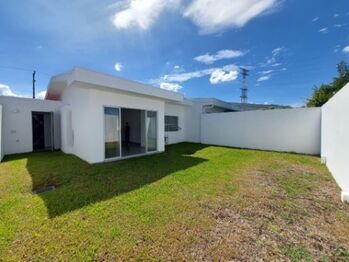 Se vende moderna casa con patio en condominio de San Antonio Belén 26-619 en San Antonio, Belén, Heredia — $175,000 - Foto 4 de 19