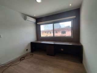Alquiler de Casa Trejos Montealegre, Escazú Cond Imperial Cod JB 1329 en San Rafael, Escazú, San José — $2,400 - Foto 4 de 35