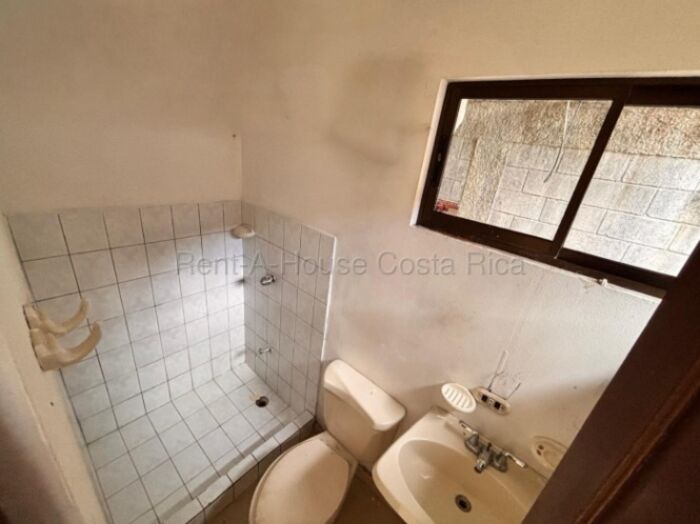 Venta de Casa en Curridabat. en Curridabat, San José — $254,000