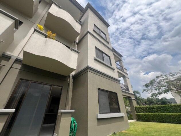 Venta de Magnifico Apartamento en Santa Ana / JB OFC Mls. 25-1560 in Pozos, Santa Ana, San José — $270,000