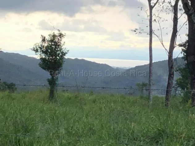 Venta de Lote en San Jerónimo de Esparza. RAH 27-133  en Puntarenas — $1,253,137 - Foto 2 de 8
