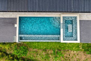 New Contemporary Home with Infinity Pool for Sale in Atenas in Mercedes, Atenas, Alajuela — $825,000 - Photo 2 of 40
